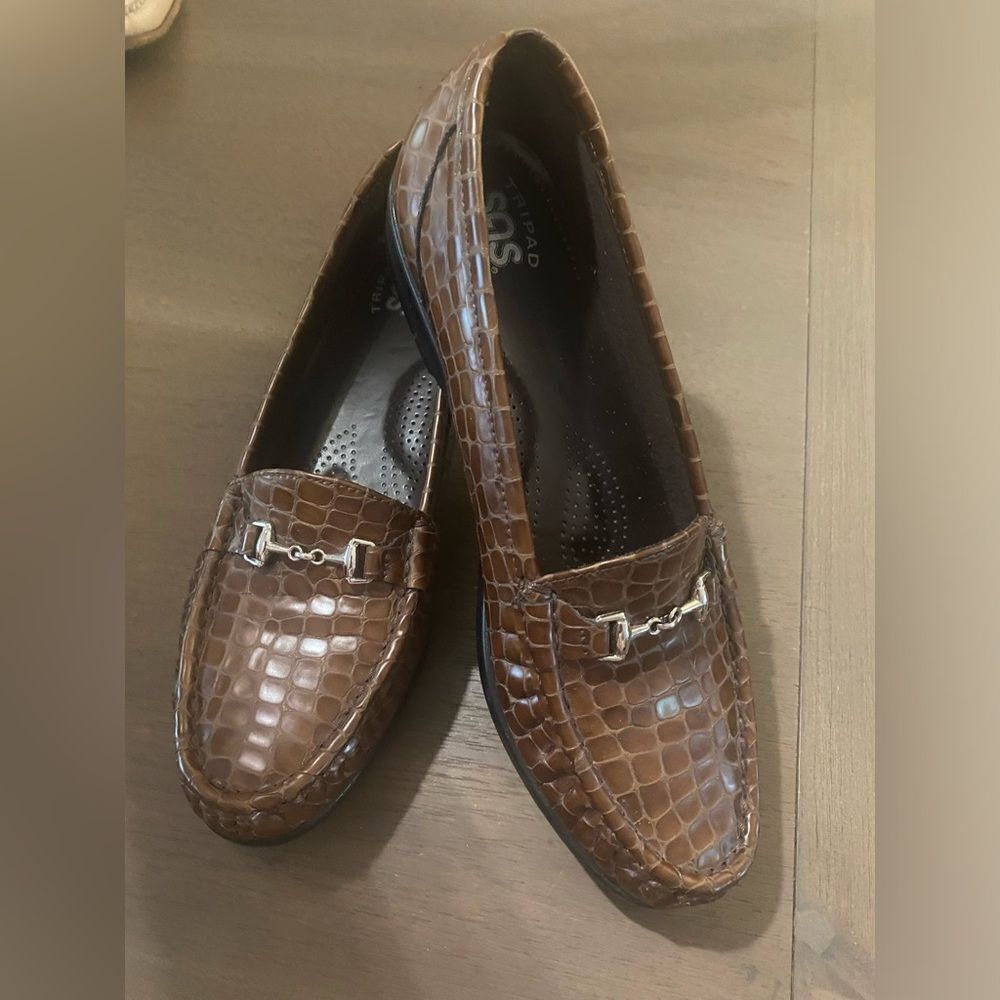 SAS TripAdvisor Comfort Loafers Sz 7.5 AA Narrow